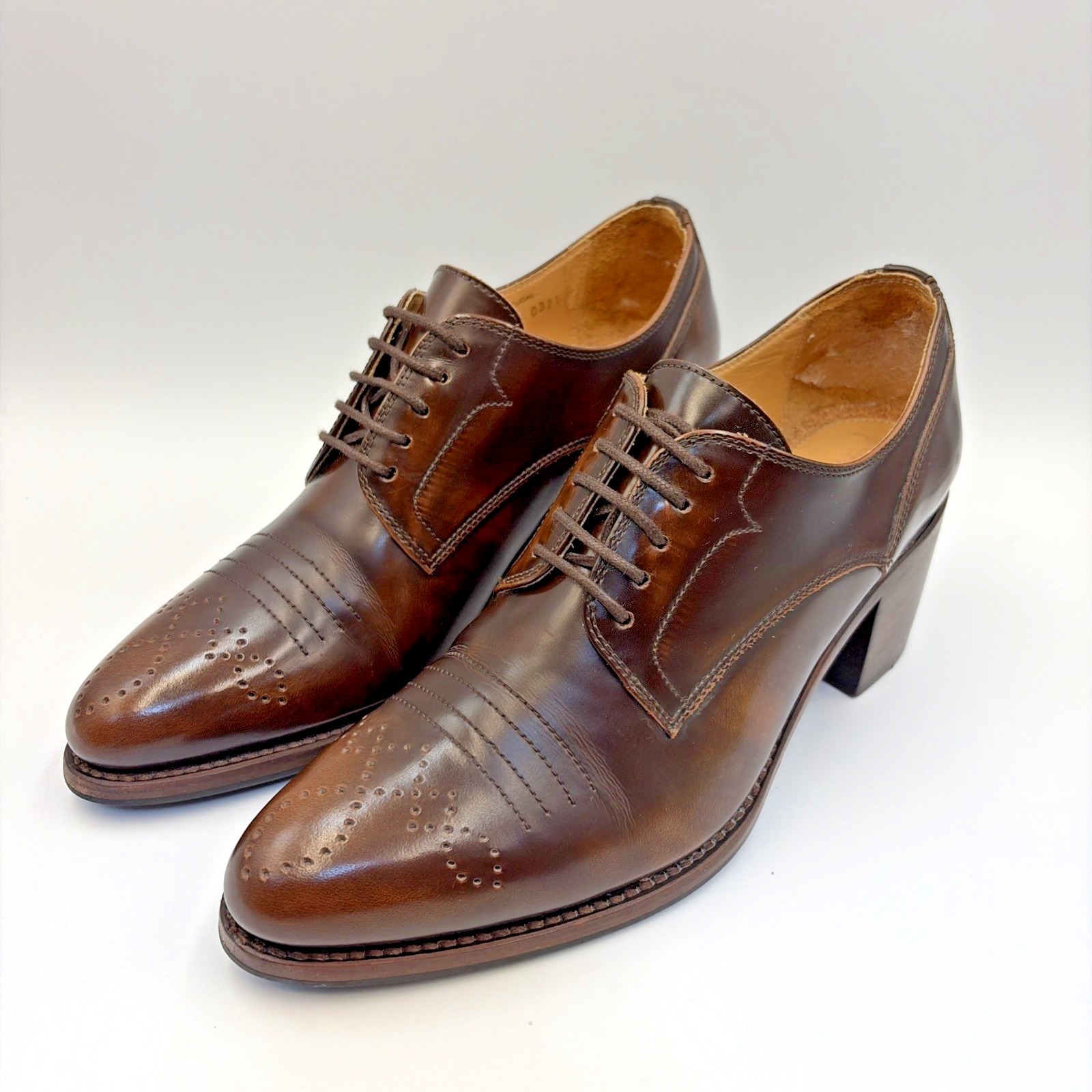 The Office Of Angela Scott Miss Button Midheel Oxfords Mahogany Brown Size 38w/8